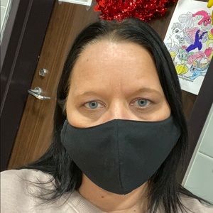 Meet your Posher, Alayna